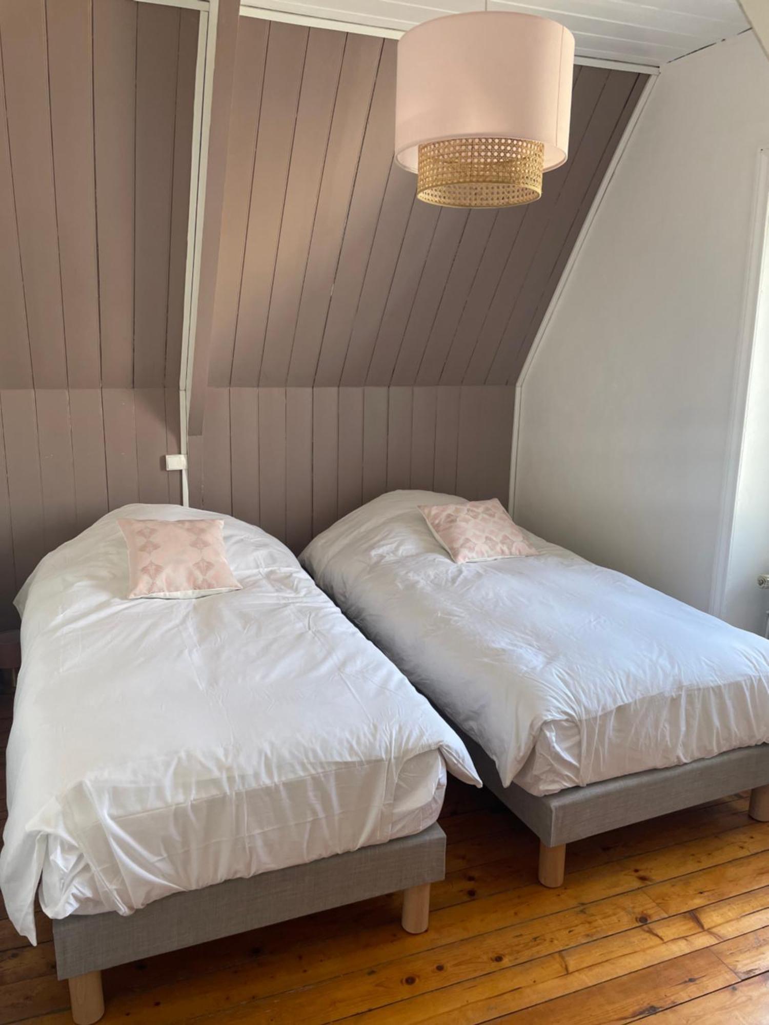 Ker Levenez - Maison En Pierre Holiday home